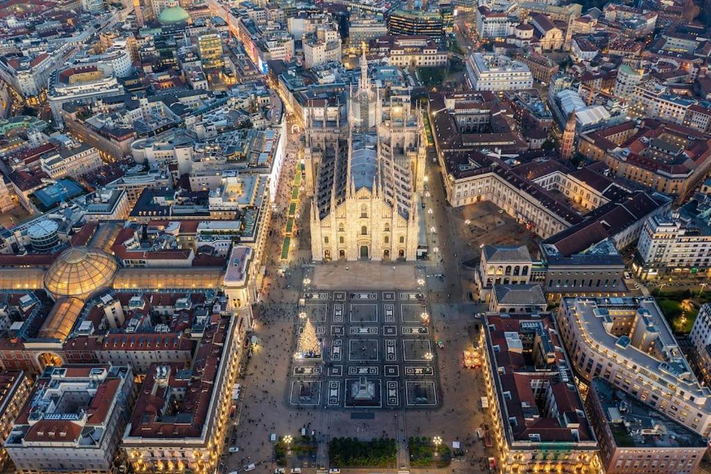 Navigli - Downtown - Duomo Spacious Two Bedroom Apartment - Close To Metro - Ac - Wi-Fi Mailand Exterior foto